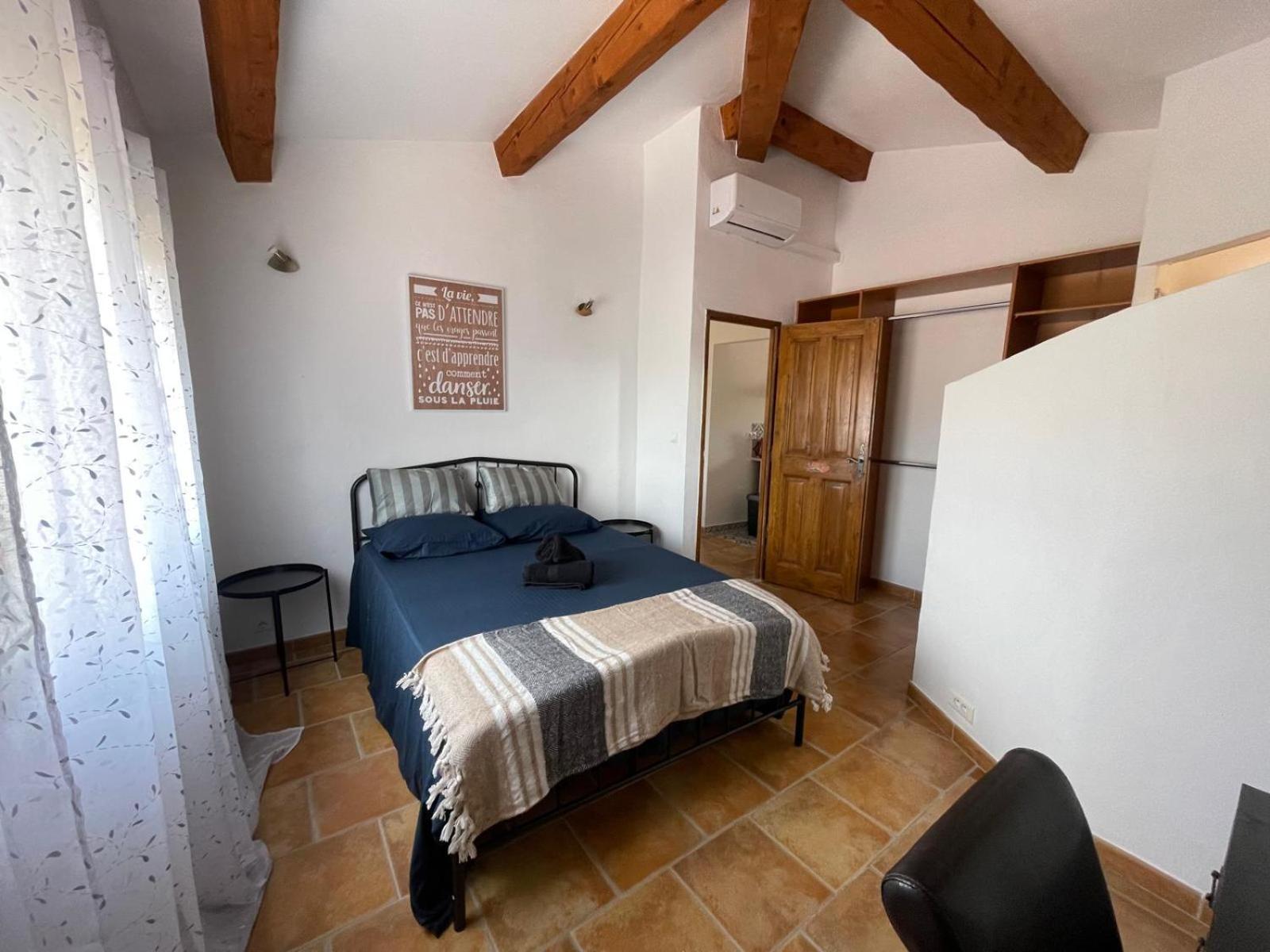 Апарт отель La Casa Bella Gignac-la-Nerthe Экстерьер фото